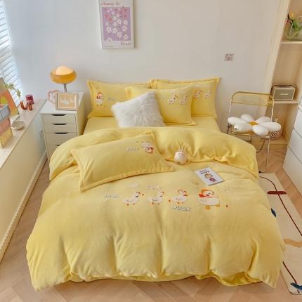 91家纺网 家纺一手货源 找家纺 （总）蜜柚 2024新款直播牛奶绒四件套卡通毛巾绣宝宝法莱绒