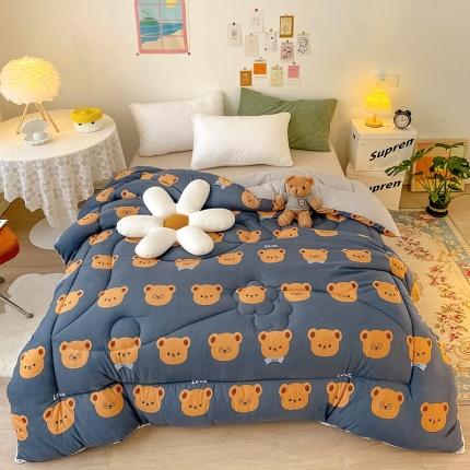 91家纺网 家纺一手货源 找家纺 慕尚家纺 2022新款水洗棉小花边冬被 小熊先生