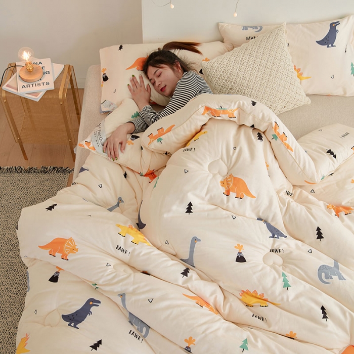 91家纺网 家纺一手货源 找家纺 VIP被业 2021新款全棉冬被 恐龙乐园