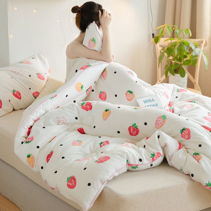 91家纺网 家纺一手货源 找家纺 VIP被业 2021新款全棉冬被 甜甜的爱