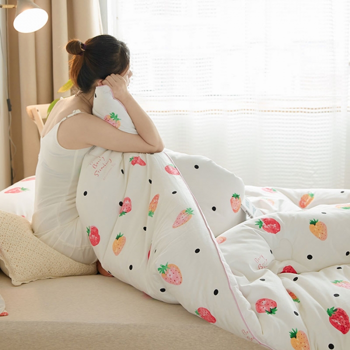 91家纺网 家纺一手货源 找家纺 VIP被业 2021新款全棉冬被 甜甜的爱