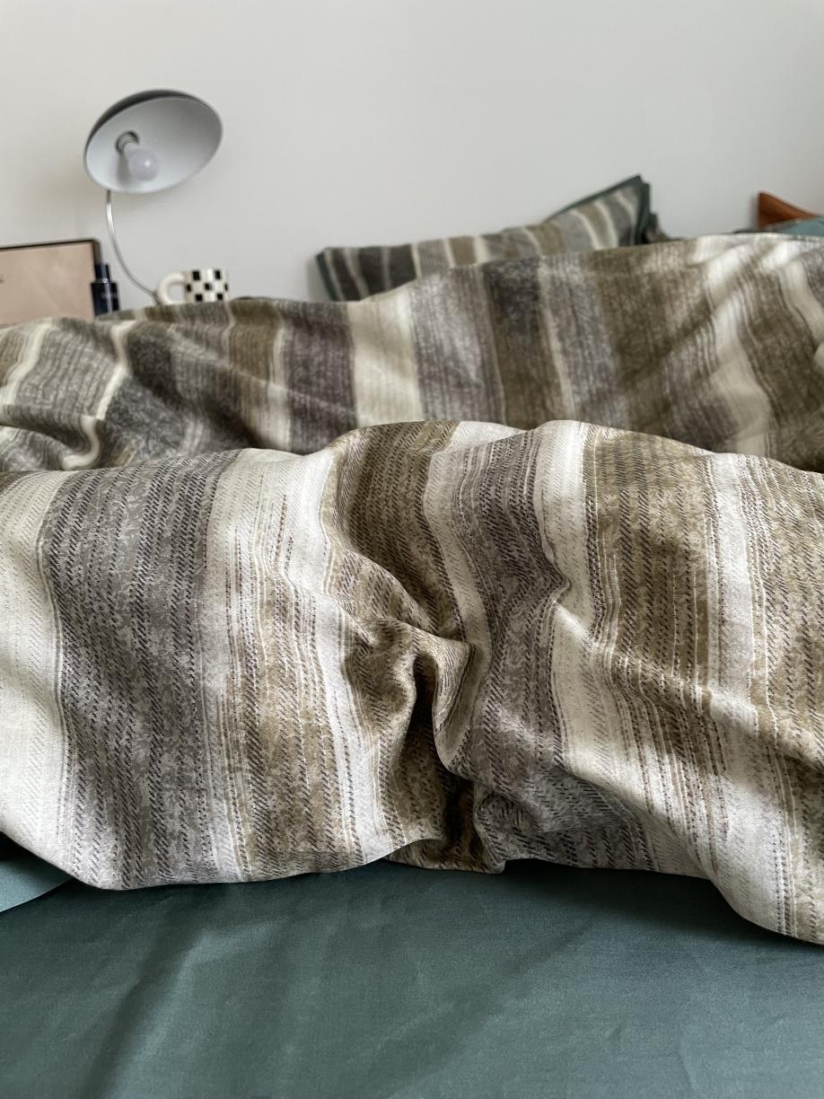 91家纺网 家纺一手货源 找家纺 恋恋三季 2021 秋冬新品60支长绒棉贡缎四件套翰恩-秋香