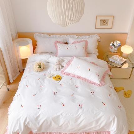 91家纺网 家纺一手货源 找家纺 （总）本希新款40全棉水洗棉荷叶边刺绣小清新四件套
