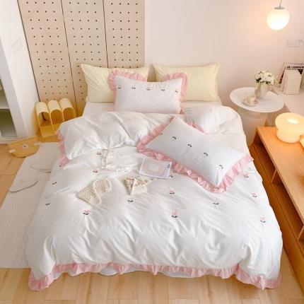 91家纺网 家纺一手货源 找家纺 （总）本希新款40全棉水洗棉荷叶边刺绣小清新四件套