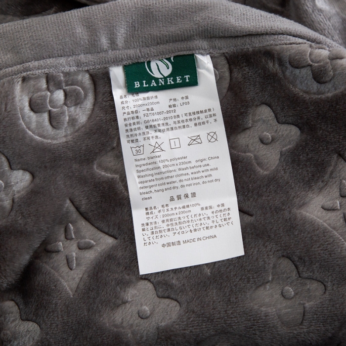 91家纺网 家纺一手货源 找家纺 来菲毛毯 25新款400克3D压花立体毛毯3D豆沙加厚压花绒毯外贸超厚灰