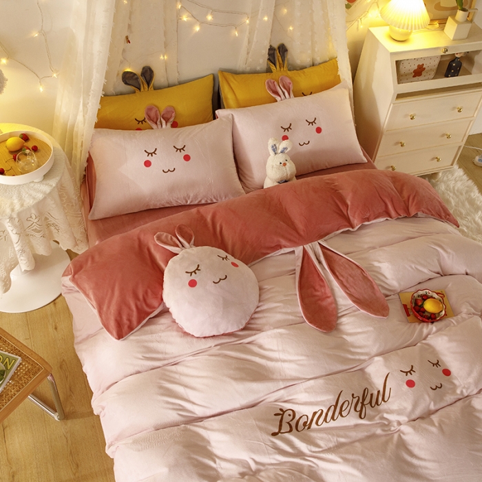 91家纺网 家纺一手货源 找家纺 （总）纽缦 2021新款兔耳朵水晶绒床单床笠四件套