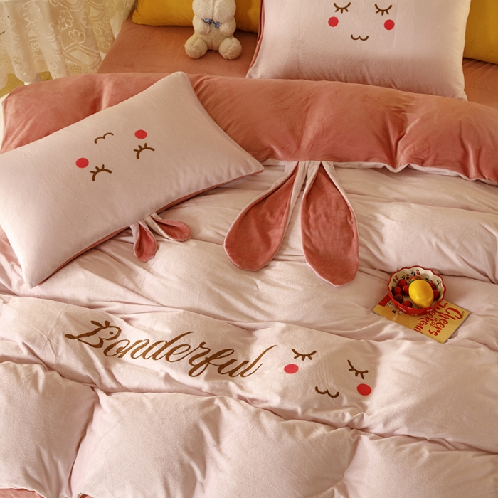 91家纺网 家纺一手货源 找家纺 （总）纽缦 2021新款兔耳朵水晶绒床单床笠四件套