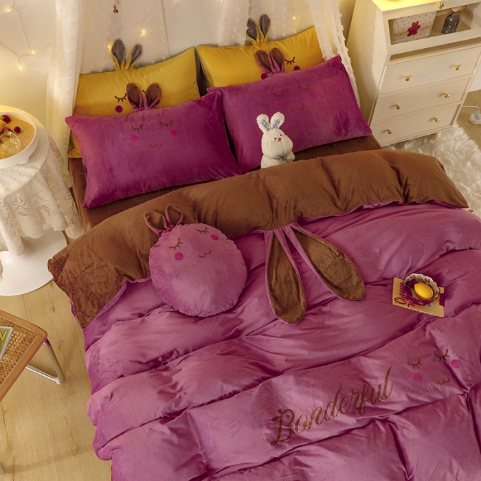 91家纺网 家纺一手货源 找家纺 纽缦 2021新款兔耳朵水晶绒床单床笠四件套 兔子 豆沙咖