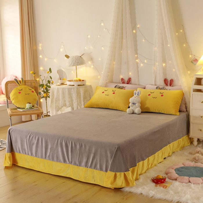 91家纺网 家纺一手货源 找家纺 纽缦 2021新款兔耳朵水晶绒床单床笠四件套 兔子 姜黄灰