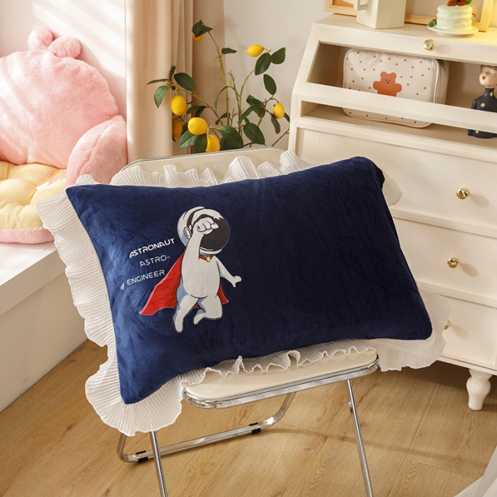 91家纺网 家纺一手货源 找家纺 纽缦 2021新款韩版水晶绒床裙四件套 雏菊-宝蓝灰