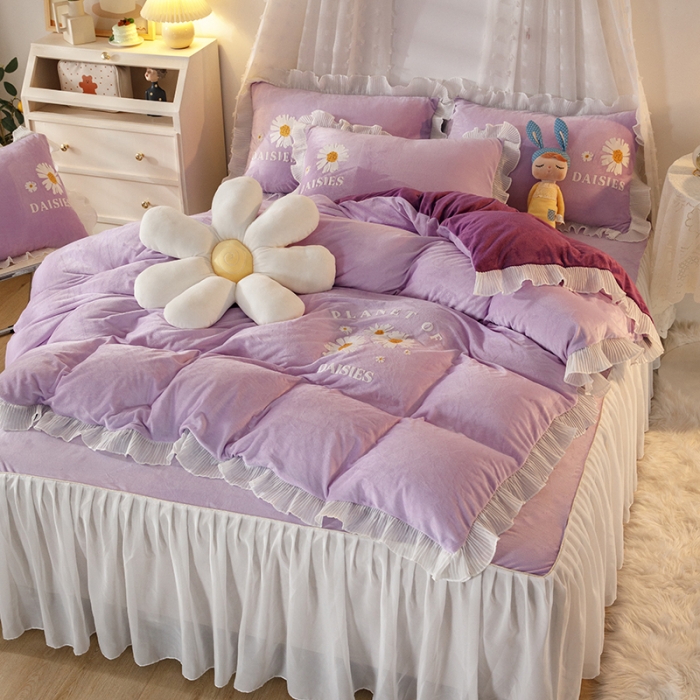 91家纺网 家纺一手货源 找家纺 纽缦 2021新款韩版水晶绒床裙四件套 雏菊-深浅紫