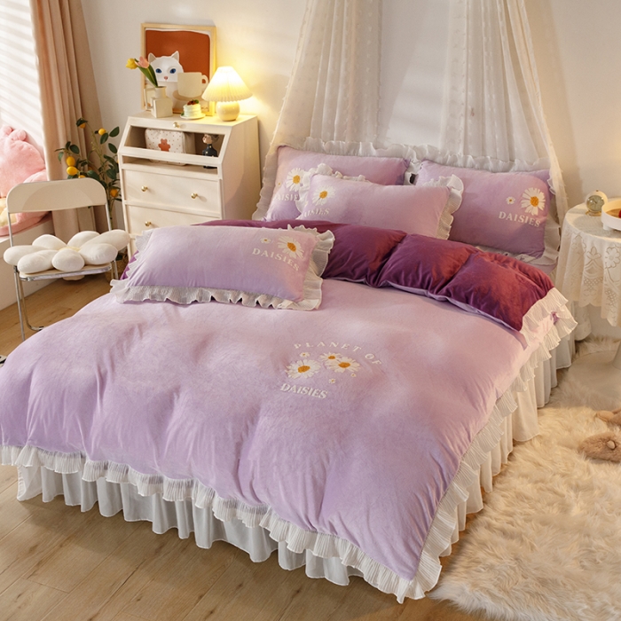 91家纺网 家纺一手货源 找家纺 纽缦 2021新款韩版水晶绒床裙四件套 雏菊-深浅紫