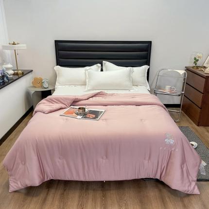 91家纺网 家纺一手货源 找家纺 桂雅居 2021新款春秋被实拍U贝珍珠鲜豆蛋白有机大豆被 玫瑰粉