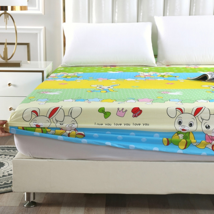 91家纺网 家纺一手货源 找家纺 雨萝家纺 2021新款全棉印花床笠 星月兔