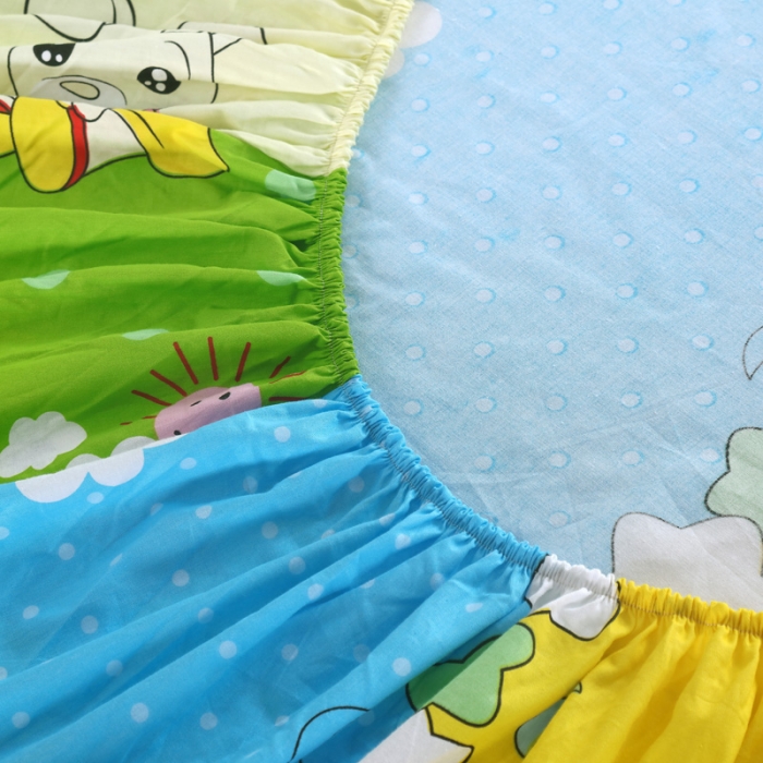 91家纺网 家纺一手货源 找家纺 雨萝家纺 2021新款全棉印花床笠 星月兔