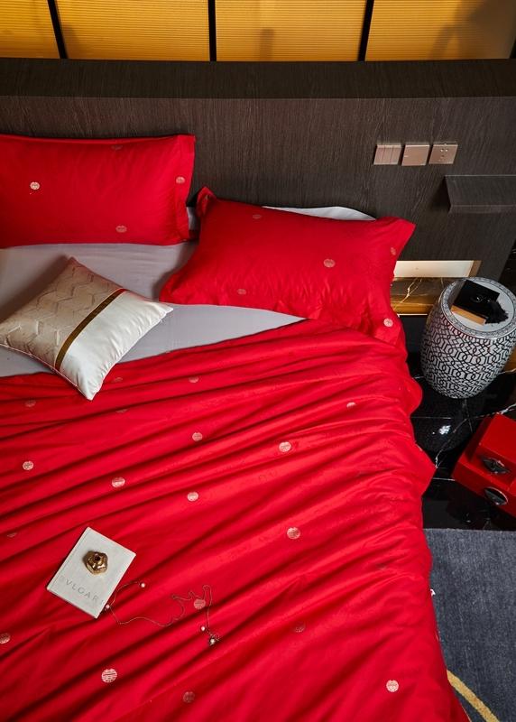 91家纺网 家纺一手货源 找家纺 2021香夫新款蚕丝被 红双喜