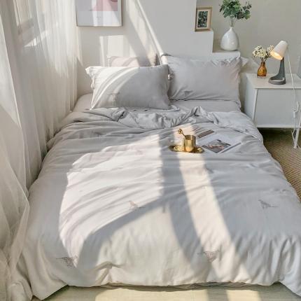 91家纺网 家纺一手货源 找家纺 2021香夫新款蚕丝被纯蚕丝被豹子 豹子灰