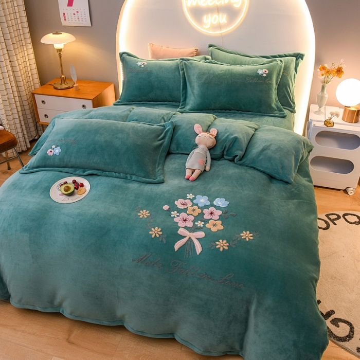 91家纺网 家纺一手货源 找家纺 （总）靓生活 2021新款牛奶绒毛巾绣四件套