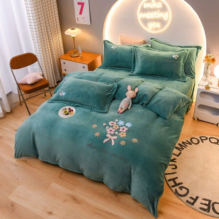 91家纺网 家纺一手货源 找家纺 （总）靓生活 2021新款牛奶绒毛巾绣四件套