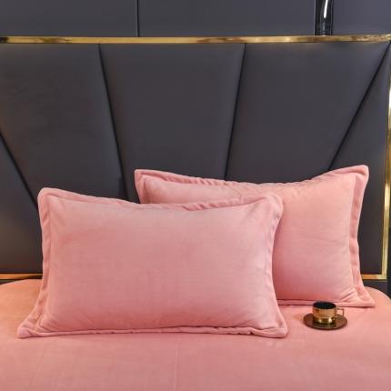 91家纺网 家纺一手货源 找家纺 总 锦罗绣 2024新款230克牛奶绒纯色单品枕套一对