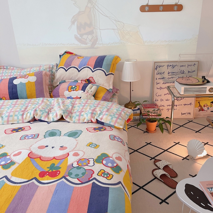 91家纺网 家纺一手货源 找家纺 沐棉 2021新款高克重牛奶绒卡通四件套 彩虹兔