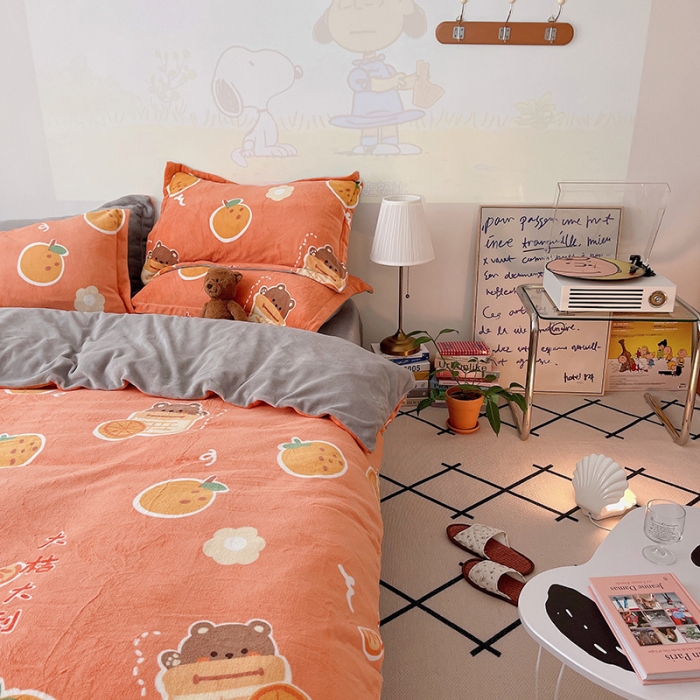 91家纺网 家纺一手货源 找家纺 沐棉 2021新款高克重牛奶绒卡通四件套 大桔大利