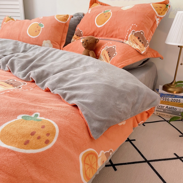 91家纺网 家纺一手货源 找家纺 沐棉 2021新款高克重牛奶绒卡通四件套 大桔大利