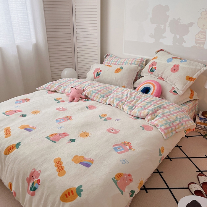 91家纺网 家纺一手货源 找家纺 沐棉 2021新款高克重牛奶绒卡通四件套 萝卜兔