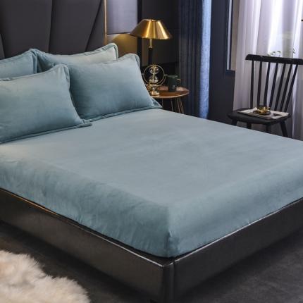 91家纺网 家纺一手货源 找家纺 锦罗绣 2024新款230克牛奶绒纯色单床笠 墨绿