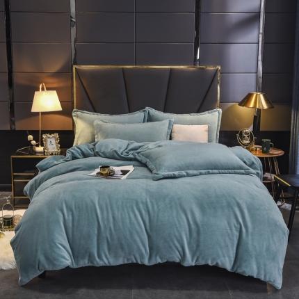 91家纺网 家纺一手货源 找家纺 锦罗绣 2024新款230克牛奶绒纯色四件套 墨绿