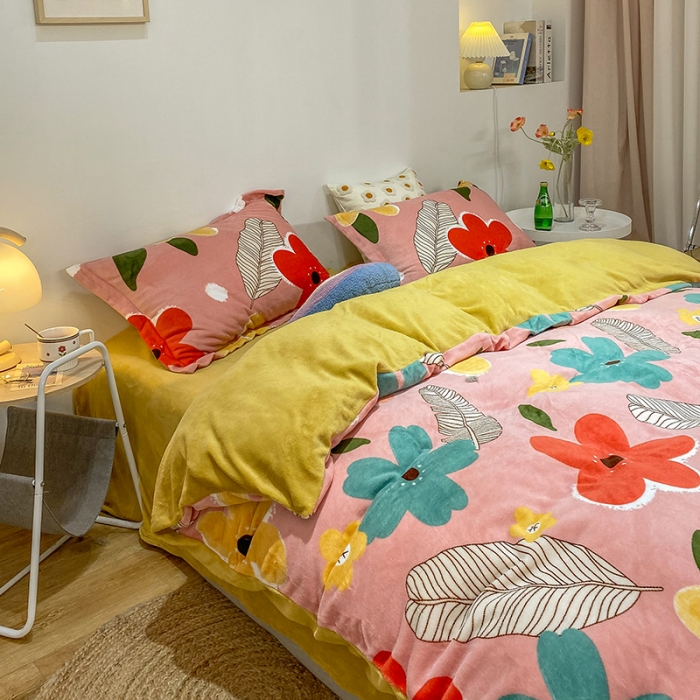 91家纺网 家纺一手货源 找家纺 优宜家 2023新款双面牛奶绒四件套 心动花园