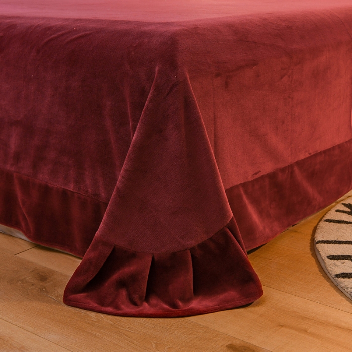 91家纺网 家纺一手货源 找家纺 靓生活 2021新款牛奶绒毛巾绣四件套 花语-酒红色