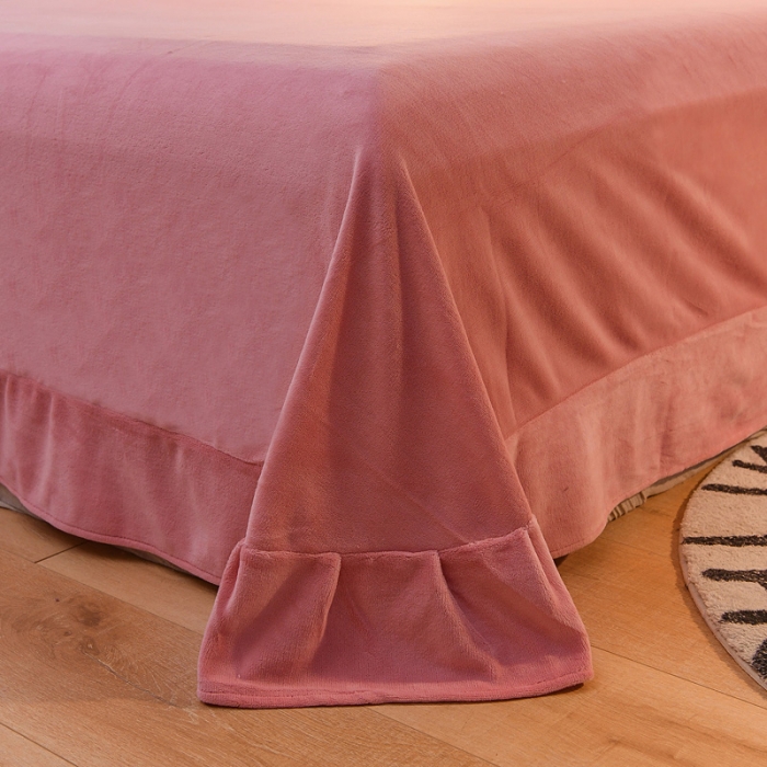 91家纺网 家纺一手货源 找家纺 靓生活 2021新款牛奶绒毛巾绣四件套 熊宝贝-粉玉色