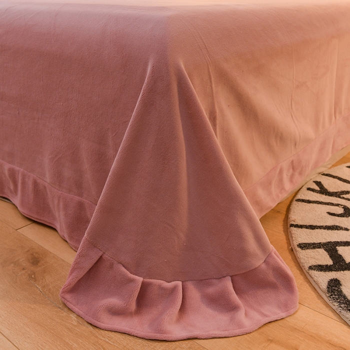 91家纺网 家纺一手货源 找家纺 靓生活 2021新款牛奶绒毛巾绣四件套 熊宝贝-浅豆沙