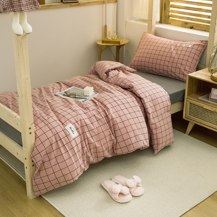 91家纺网 家纺一手货源 找家纺 柠萌家居 2021新款全棉色织水洗棉学生宿舍三件套 格纹豆沙
