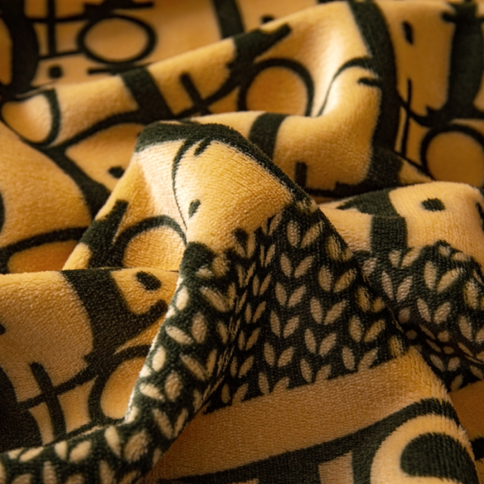 91家纺网 家纺一手货源 找家纺 卡奥AB版加厚复合云毯法莱绒毛毯空调休闲毯沙发盖毯 迪拉-绿