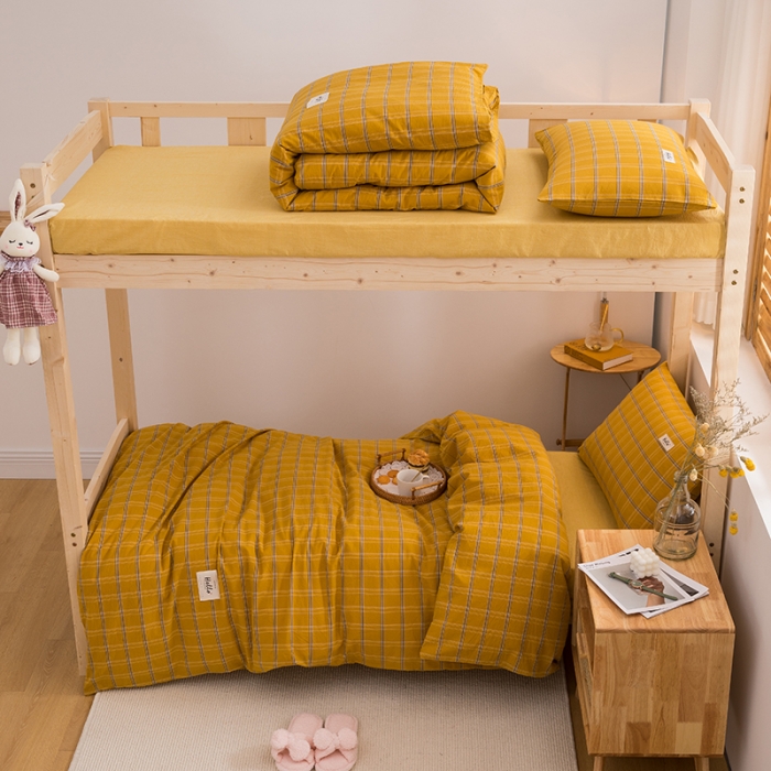 91家纺网 家纺一手货源 找家纺 柠萌家居 2021新款全棉色织水洗棉学生宿舍三件套 姜黄格