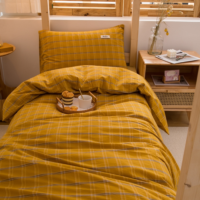 91家纺网 家纺一手货源 找家纺 柠萌家居 2021新款全棉色织水洗棉学生宿舍三件套 姜黄格