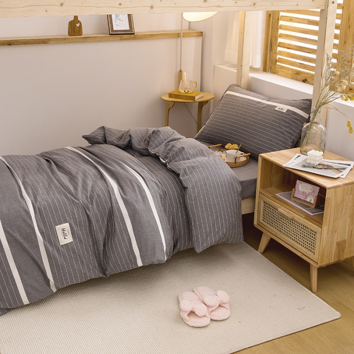 91家纺网 家纺一手货源 找家纺 柠萌家居2021新款全棉色织水洗棉学生宿舍三件套 宽双线冷灰