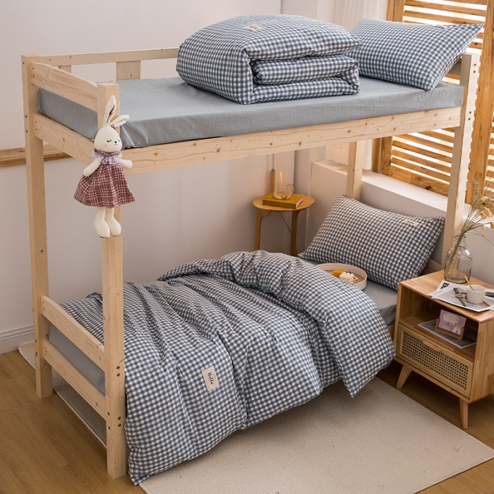 91家纺网 家纺一手货源 找家纺 柠萌家居 2021新款全棉色织水洗棉学生宿舍三件套 浅蓝小格