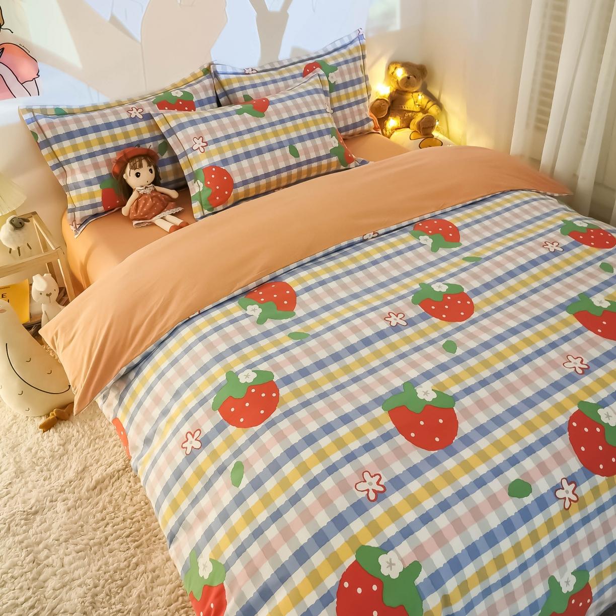 91家纺网 家纺一手货源 找家纺 金爱家 2021新款纯棉磨毛小清新四件套 草莓