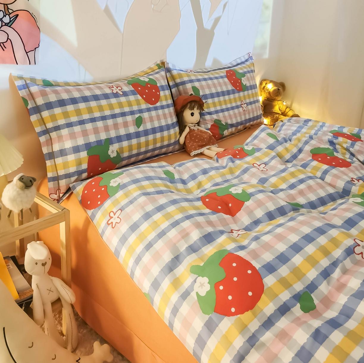 91家纺网 家纺一手货源 找家纺 金爱家 2021新款纯棉磨毛小清新四件套 草莓