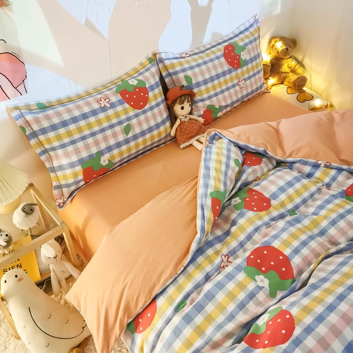 91家纺网 家纺一手货源 找家纺 金爱家 2021新款纯棉磨毛小清新四件套 草莓