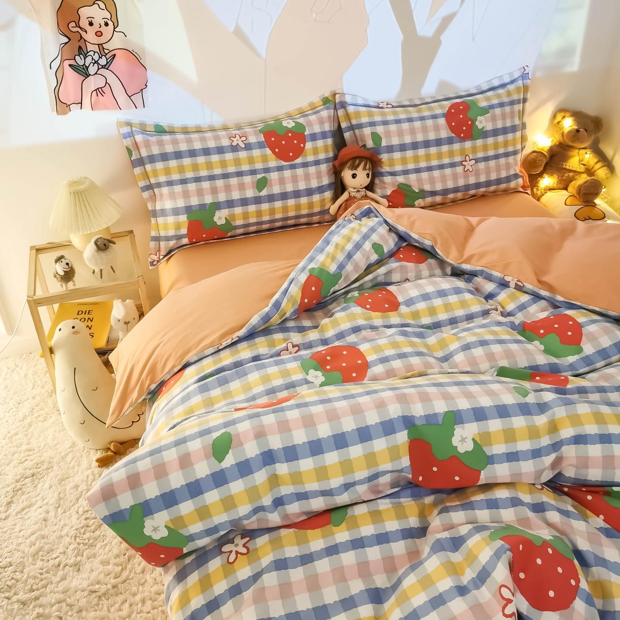 91家纺网 家纺一手货源 找家纺 金爱家 2021新款纯棉磨毛小清新四件套 草莓