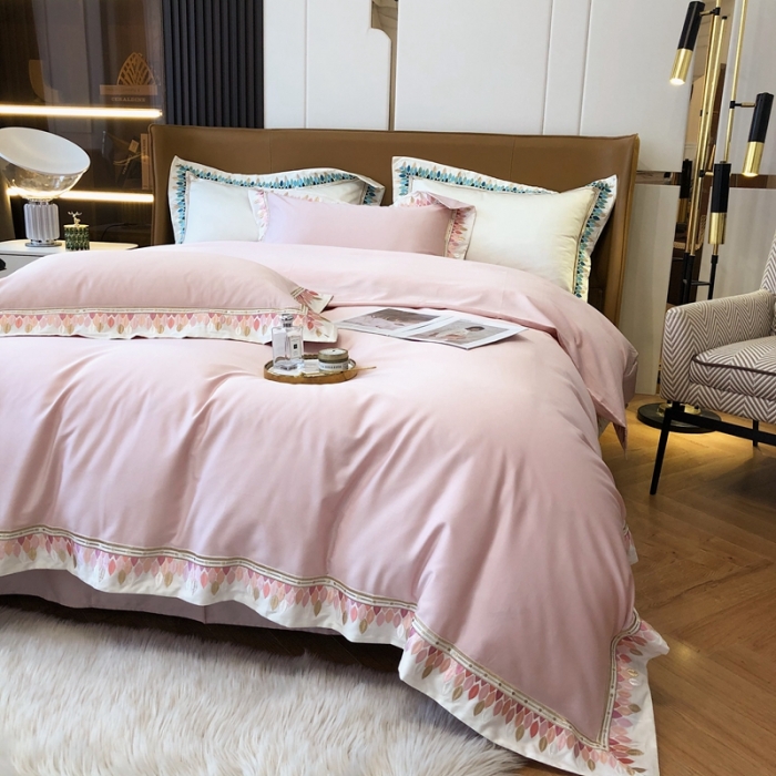 91家纺网 家纺一手货源 找家纺 馨蕊2021秋冬新品100支澳棉四件套高定系列罗地亚-豆蔻粉