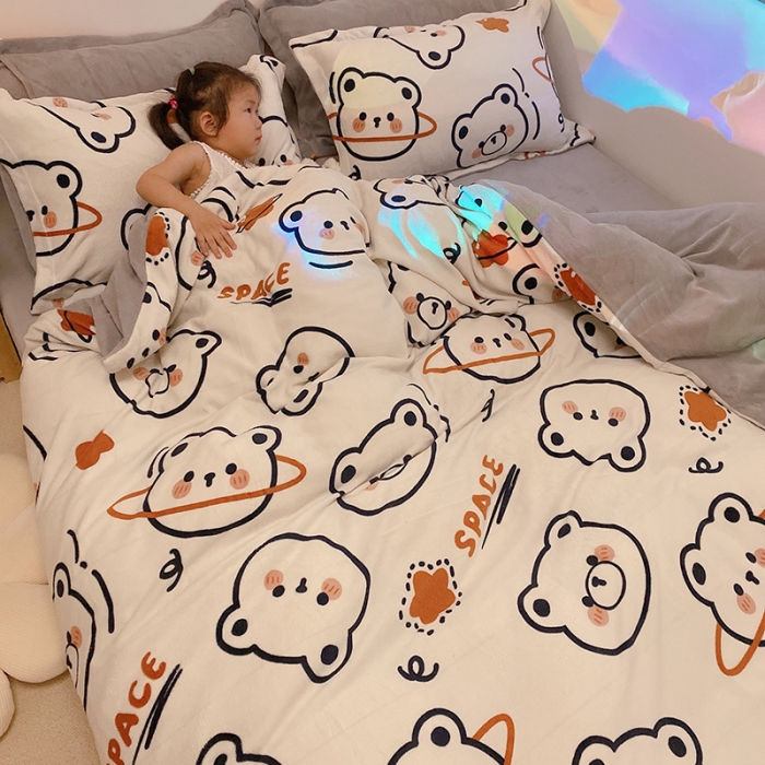 91家纺网 家纺一手货源 找家纺 沐棉家纺2021新款卡通牛奶绒四件套 太空熊