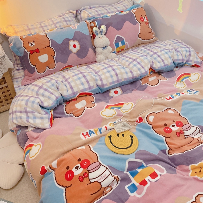 91家纺网 家纺一手货源 找家纺 沐棉家纺2021新款卡通牛奶绒四件套 彩虹熊