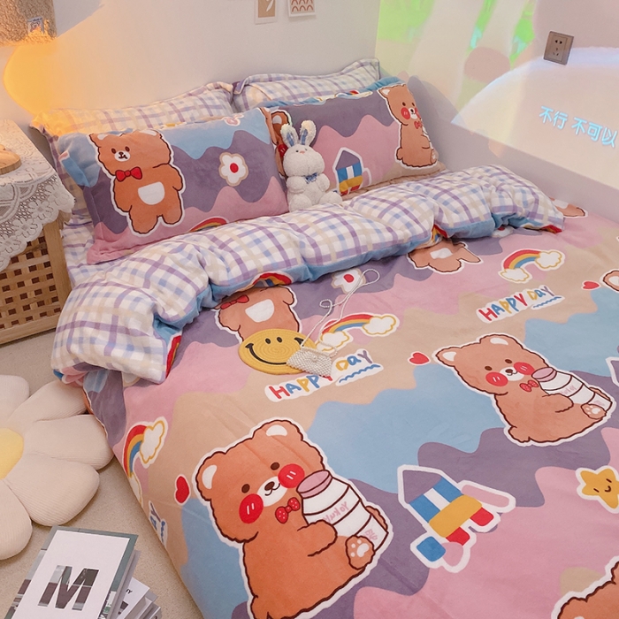 91家纺网 家纺一手货源 找家纺 沐棉家纺2021新款卡通牛奶绒四件套 彩虹熊