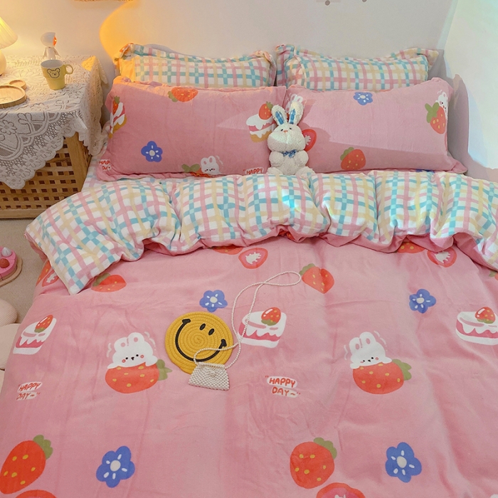 91家纺网 家纺一手货源 找家纺 沐棉家纺2021新款卡通牛奶绒四件套 草莓小兔