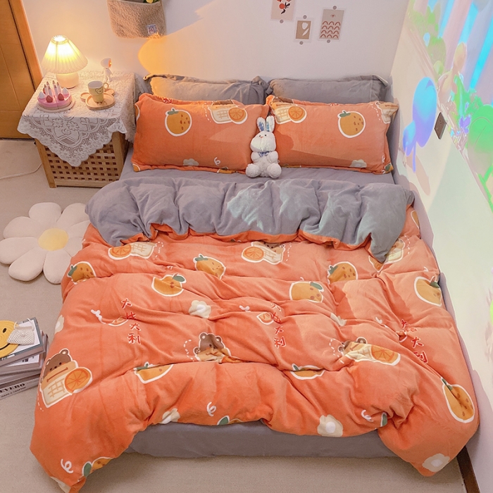 91家纺网 家纺一手货源 找家纺 沐棉家纺2021新款卡通牛奶绒四件套 大桔大利